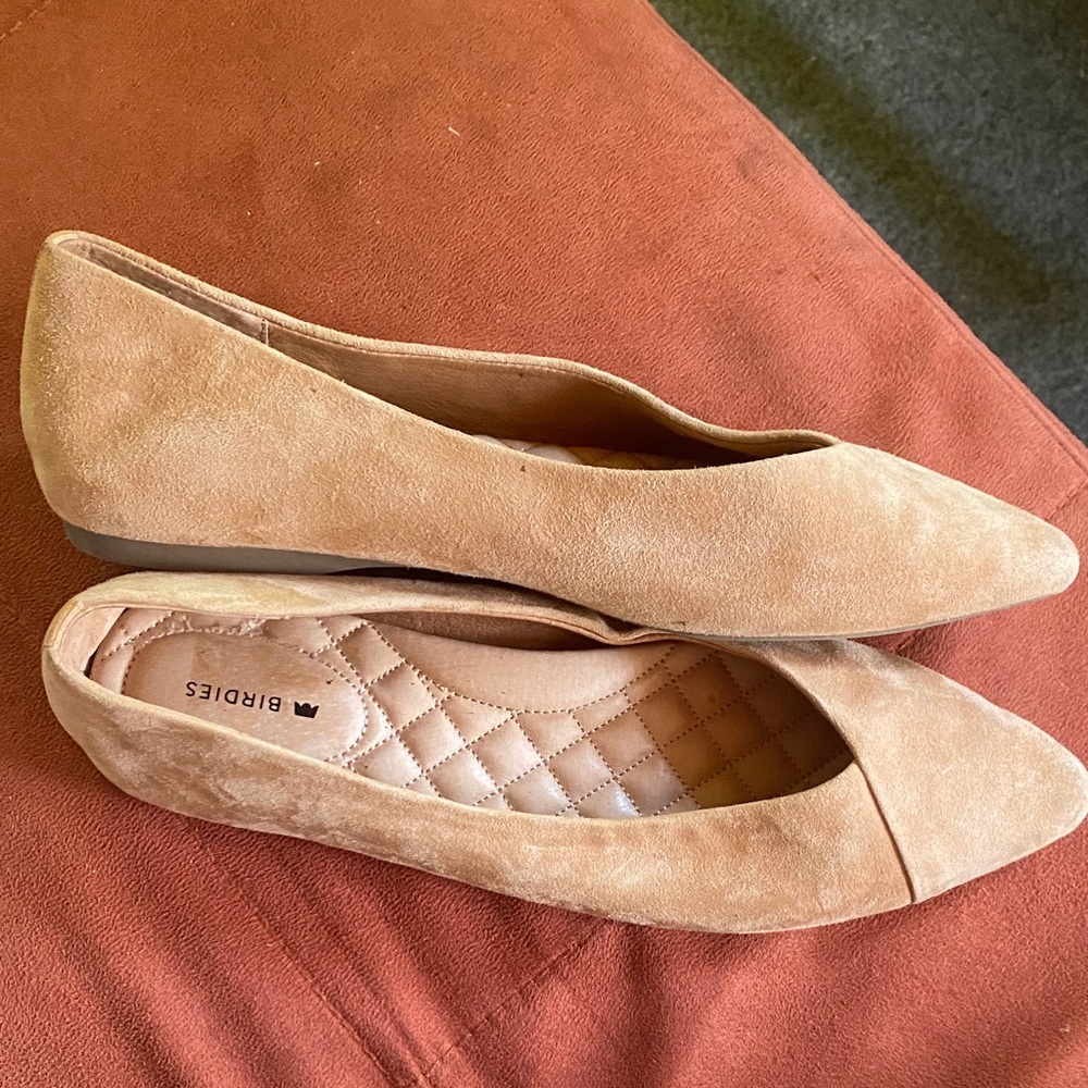 Birdies Tan Suede Pointed-Toe Flats 8.5